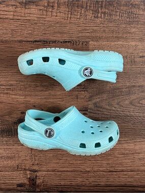 Crocs Classic Clog Toddler ‘Aqua’ (size 9C)